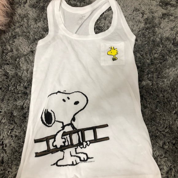 Snoopy tank top! - Picture 1 of 1